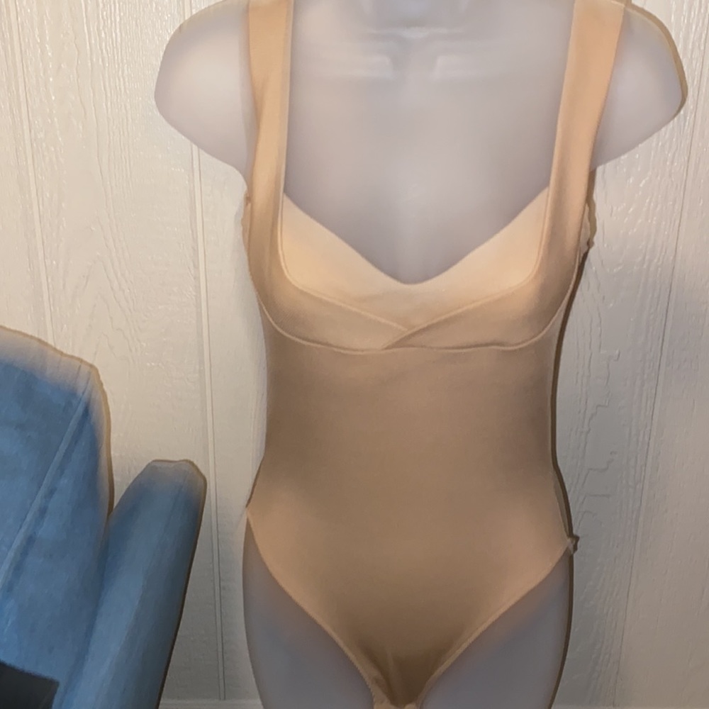 Bodysuit - Picture 1 of 6